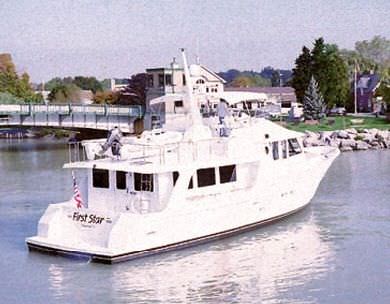Круизная моторная яхта - PASSAGE MAKER 62 - Kanter Yachts - траулер / с флайбриджем / с приподнятой рулевой рубкой