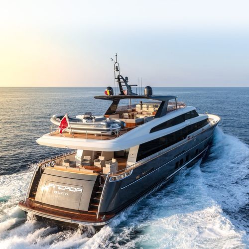 Круизная супер-яхта - JANGADA - Van der Valk Shipyard - с приподнятой рулевой рубкой / 4 каюты / из алюминия
