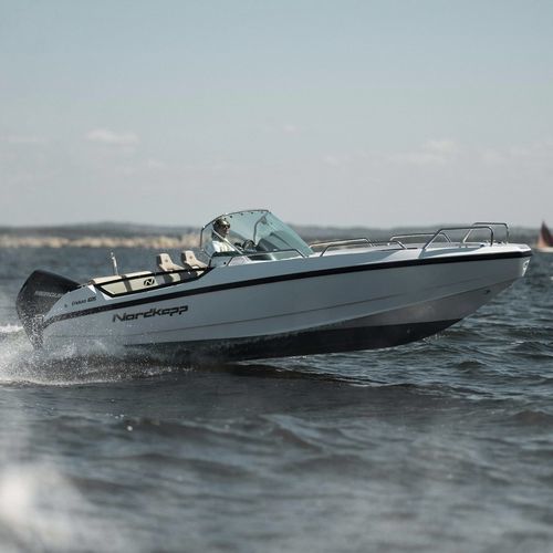 Открытый катер c подвесным мотором - ENDURO 605 - Nordkapp Boats - с центральной консолью / боурайдер / для водных лыж