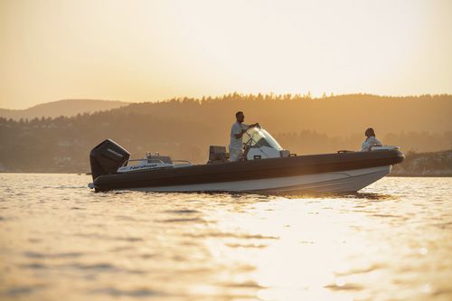 Надувная лодка c подвесным мотором - Airborne 8 - Nordkapp Boats - полужесткая / открытая / с центральной консолью