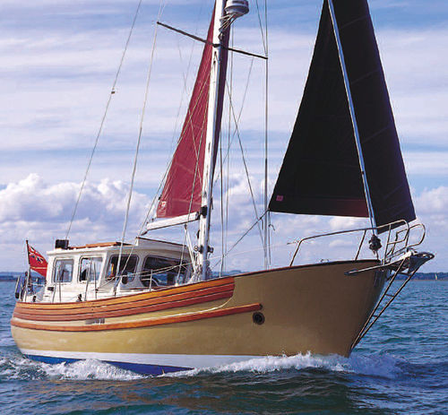 Круизный парусник - FISHER 34 - Neil Marine (Pvt) Ltd - бушприт