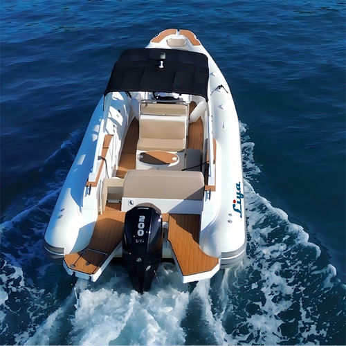 Надувная лодка c подвесным мотором - HYP750 - Qingdao Lian Ya Boat Co.,Ltd. - горючее / полужесткая / с центральной консолью