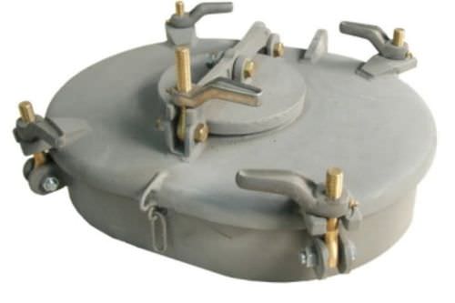 Палубный люк для судна - UMC-464-5 / 144	 - BAIER MARINE - прямоугольный / открывающийся / с закругленной боковой частью