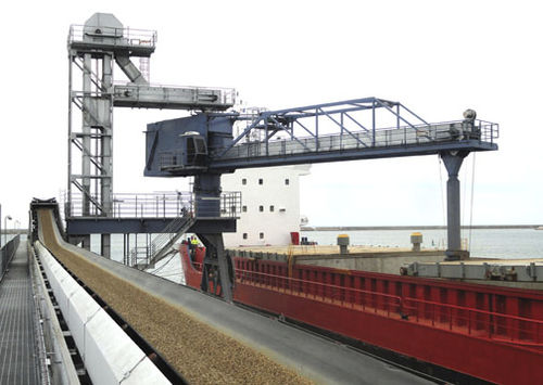 Корабельный погрузчик конвейер - 800 tph - VIGAN Engineering S.A. - на направляющей