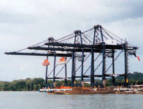 Козловой кран для контейнеров Super Post-Panamax - Hyundai Samho Crane Division
