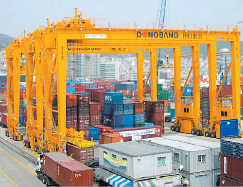 Колесный козловой кран для складирования контейнеров - RUBBER TYRED - 40 MT - Hyundai Samho Crane Division