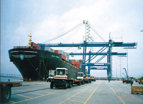 Козловой кран для контейнеров Super Post-Panamax - 65 LT - Hyundai Samho Crane Division