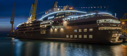Круизное судно - LE LYRIAL  - Fincantieri - Cantieri Navali Italiani