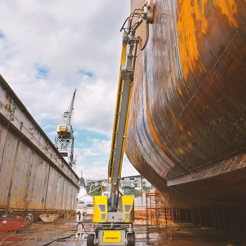 Очиститель под высоким давлением для судостроительной верфи - DOCKMATE - Hammelmann GmbH - мобильный / дизельный двигатель / для подводной части корпуса