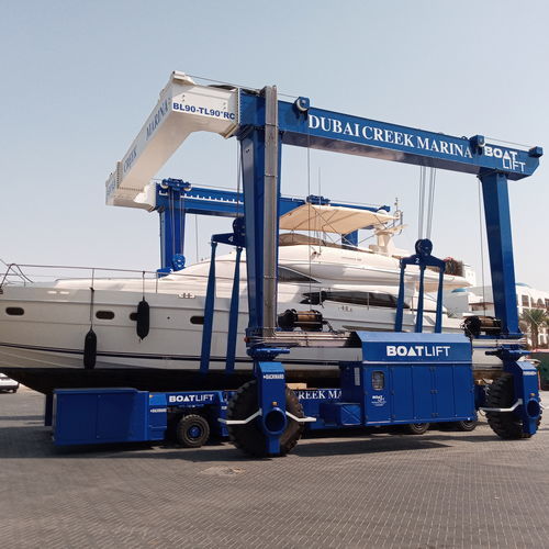 Судоподъемник с дистанционным управлением - BL90TL-90°RC - BOAT LIFT - полноприводный / для большой нагрузки / для подъема
