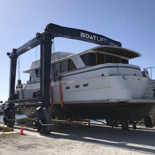 Судоподъемник с дистанционным управлением - BL75TL-RC - BOAT LIFT - полноприводный / для подъема