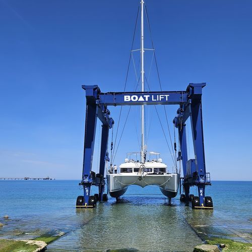 Судоподъемник с дистанционным управлением - BL220TL CROC - BOAT LIFT - амфибийный