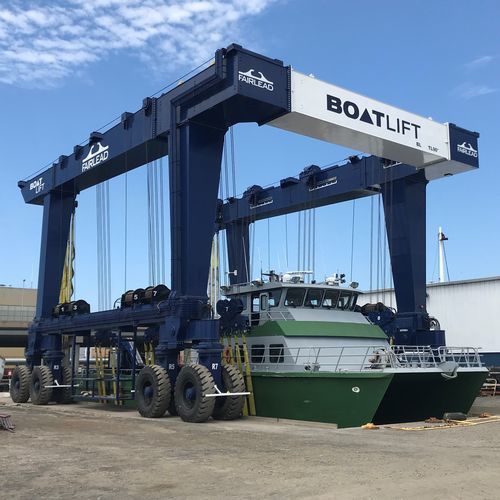 Судоподъемник с дистанционным управлением - BL500TL-90° - BOAT LIFT - на 4-х колесах / полноприводный / для большой нагрузки