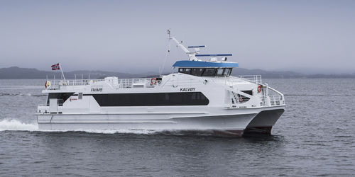 Пассажирский паром катамаран - M/S "Kalvøy" - Oma Baatbyggeri AS