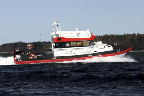 Профессиональный катер спасательно-поисковое судно - Svante G  - UKI Workboat - с внутренним мотором / из алюминия