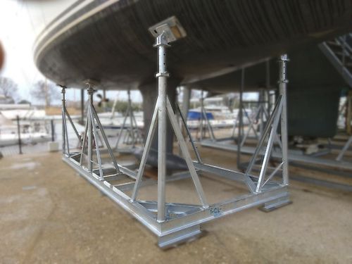 Стапели для моторного катера - Yachtgarage - для парусника / для киля / для тяжелых грузов