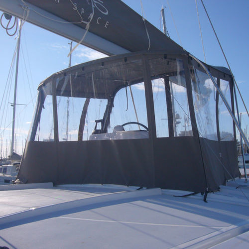 Крыша кокпита для моторных катеров - bal4.5fl-fer-tfix - TTOP Nautic - для катамаранов / для Catana