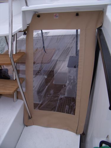 Крыша кокпита для моторных катеров - hel-44-fer-desc-cock - TTOP Nautic - для парусников / для катамаранов / для Fountaine Pajot