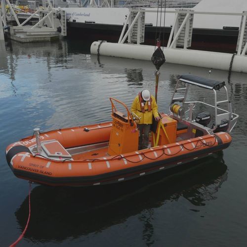 Профессиональный катер спасательное судно - FRC  - Polaris boat - c подвесным мотором / из алюминия / самовыпрямляющийся
