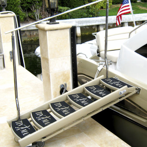 Лестница для яхты - UMT MARINE LLC