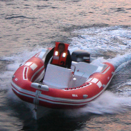 Надувная лодка c подвесным мотором - 6,90 CS - MIRAI - RIB / с центральной консолью / макс. 14 человек