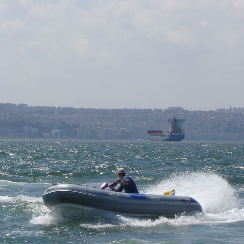 Надувная лодка с внутренним мотором - 3,90 mt. JET - MIRAI - RIB / жесткий пол