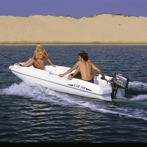 Открытый катер c подвесным мотором - CAP 360 SEA - RIGIFLEX SAS - для спортивной рыбалки / макс. 6 человек / солнечная ванна