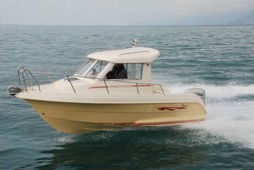 Прогулочный катер с каютой c подвесным мотором - 660 CRUISER XS - Karel Boats - хардтоп / с рулевой рубкой / для спортивной рыбалки