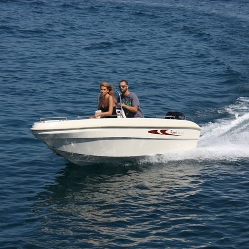 Открытый катер c подвесным мотором - 400 - Karel Boats - с боковой консолью / макс. 4 человека / солнечная ванна