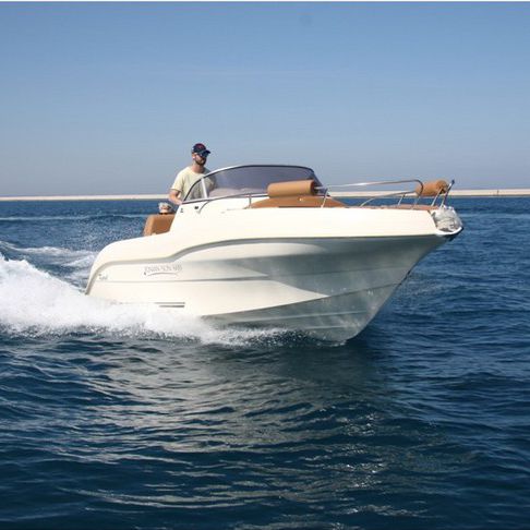Прогулочный катер c подвесным мотором - 600 - Karel Boats - открытый / для рыбной ловли / круизный