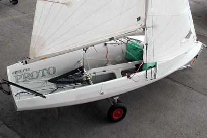 Двухместный швертбот - 420 - AB RE - ASTRO Barcelona Racing Equipment, SL - для детей / для обучения / 420