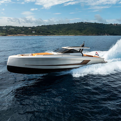 Круизная моторная яхта - 60 - WIDER Yachts - судно слежения / открытая / хардтоп