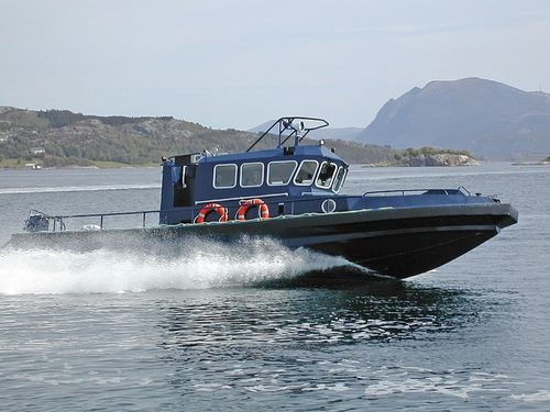 Профессиональный катер спасательное судно - HB 1211 FRDC - HUKKELBERG BOATS - рабочее судно / служебный катер / рабочая баржа