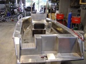 Открытый катер c подвесным мотором - 600 - Marco Boats - для спортивной рыбалки / Т-образная верхняя часть