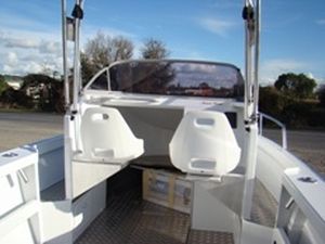Прогулочный катер c подвесным мотором - 600 WALKAROUND - Marco Boats - рыболовно-прогулочный / из алюминия