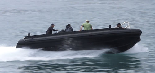 Профессиональный катер рабочее судно - Rhino 800 HD - Rhino Marine Products (Pty) Ltd - водомет для установки на борту / c подвесным мотором / из алюминия
