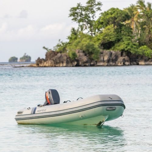Надувная лодка c подвесным мотором - Ultralite 340 - HIGHFIELD BOATS - полужесткая / открытая / для дайвинга