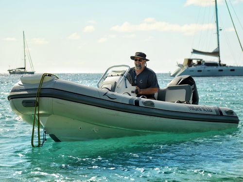 Надувная лодка c подвесным мотором - CL 420 - HIGHFIELD BOATS - полужесткая / открытая / с боковой консолью