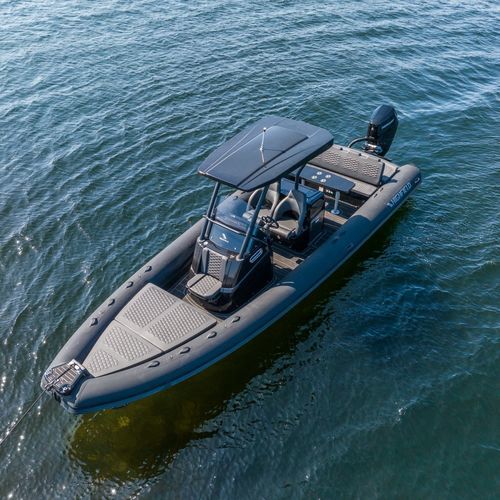 Надувная лодка c подвесным мотором - SP 900 - HIGHFIELD BOATS - RIB / с центральной консолью / открытая