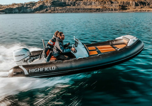 Надувная лодка c подвесным мотором - SP 460 - HIGHFIELD BOATS - полужесткая / открытая / с боковой консолью