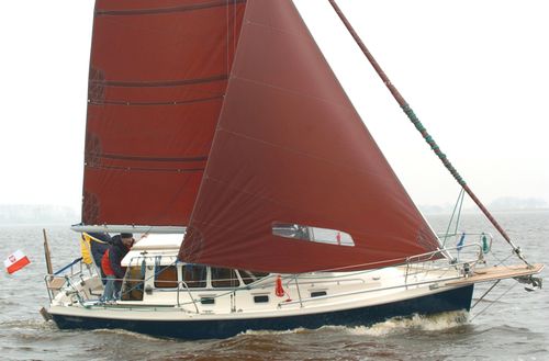 Круизный парусник - 800C4 - HABER YACHTS Sp. z o.o.  - 5 спальных мест / с закрытым кокпитом / одномачтовая яхта