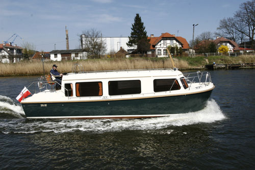 Быстроходный катер с внутренним мотором - 33 Reporter - HABER YACHTS Sp. z o.o.  - дизельный / хардтоп / чартер