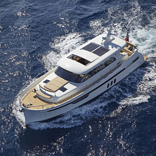 Круизная моторная яхта - 59S LONG RANGE - Steeler Yachts - для дайвинга / хардтоп / с рулевой рубкой