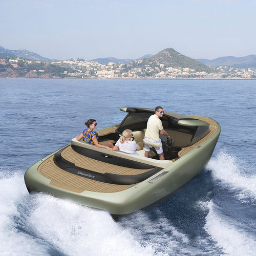 Тендер для яхты с внутренним мотором - KENSHO - Steeler Yachts - одномоторный / открытый / с двойной консолью