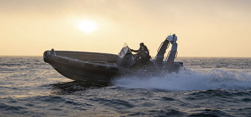 Профессиональный катер катер береговой охраны - 75 - STORMER MARINE - с внутренним мотором / дизельный / из алюминия