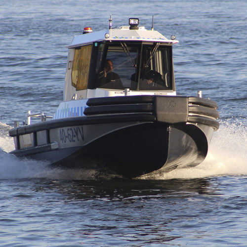 Профессиональный катер катер береговой охраны - PATROL 85 - STORMER MARINE - с внутренним мотором / из алюминия