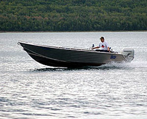 Открытый катер c подвесным мотором - H180T - Henley Boats™