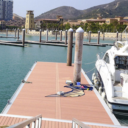 Плавучий док - ALM5000 - Goodocks Marine (Hong Kong) Co., Ltd. - для причаливания / для яхтенной стоянки / для яхты