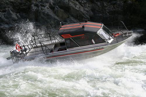 Реактивный рыболовно-прогулочный катер - Howard - Bentz Boats - двухмоторный