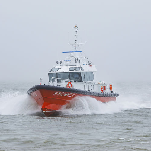 Профессиональный катер лоцманский катер - 22 WP - Baltic Workboats AS - с внутренним мотором / из алюминия / самовыпрямляющийся
